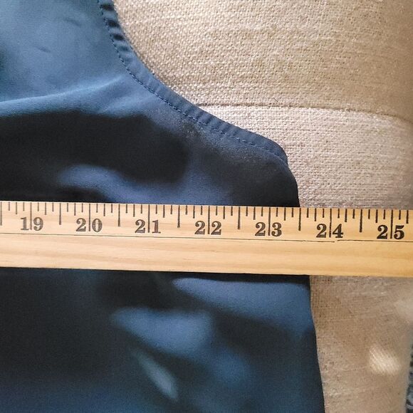 Torrid Blue Sleeveless Sheer V-Neck Tank Top Women's 1 - Picture 7 of 11